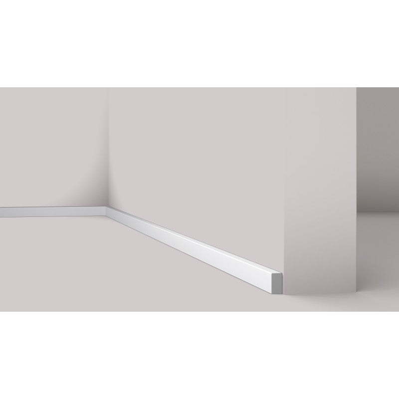 Plintă NMC FL15 din polimer dur – 18 × 10 × 2000 mm