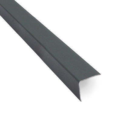 Profil de colt din aluminiu eloxat cu laturile finisate 2.5ml