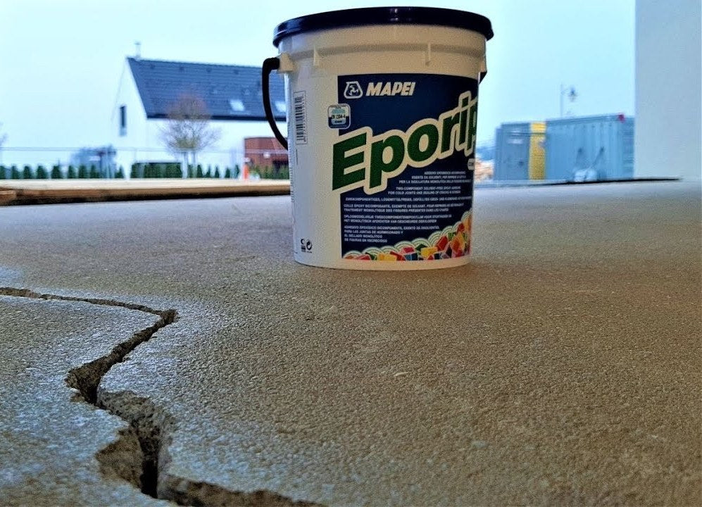 Rasina epoxidica reparatii fisuri Mapei Eporip