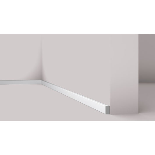 Plintă NMC FL15 din polimer dur – 18 × 10 × 2000 mm
