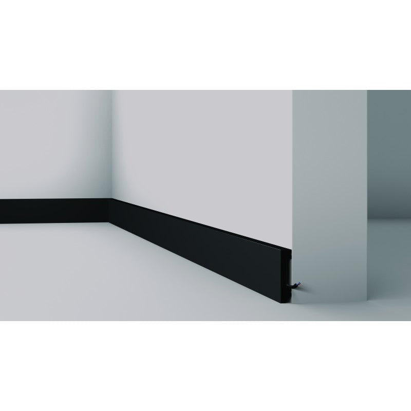 Plintă decorativă NMC FT2 Black – 58 × 13 × 2000 mm